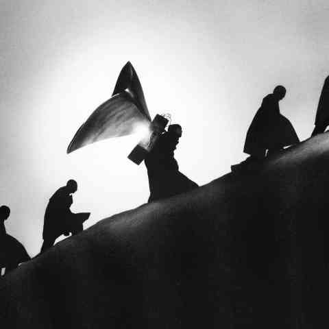 دانلود آهنگ James Blake به نام Tell Me