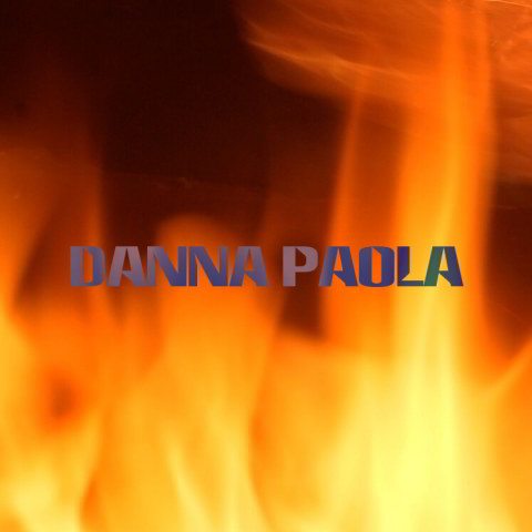 دانلود آهنگ Danna Paola به نام AÚN TE QUIERO