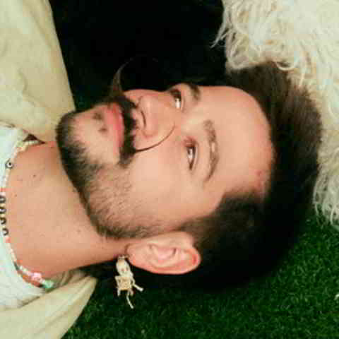 دانلود آهنگ Daniela Spalla, Camilo به نام Lejos de la Ciudad