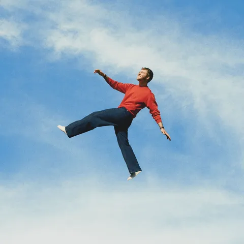 دانلود آهنگ Alex Warren به نام RESCUER