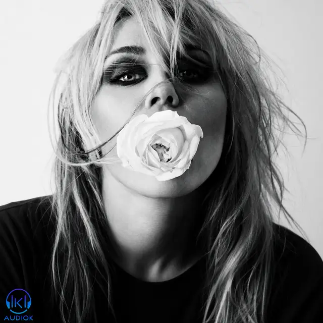 دانلود آهنگ Miley Cyrus به نام Bass Persuades