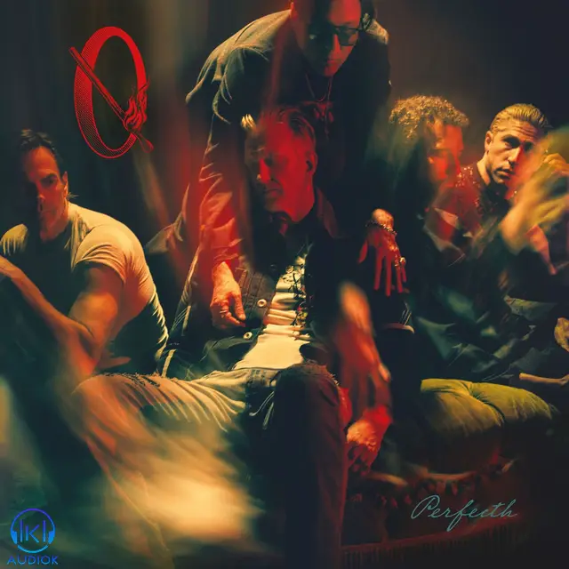 دانلود آهنگ Queens Of The Stone Age به نام Where The Goth Girls At?
